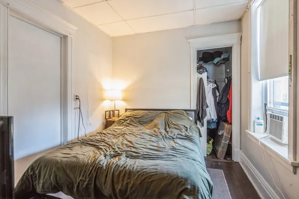 $2,795 | 3140 North Kenmore Avenue, Unit 3, Chicago, IL 60657