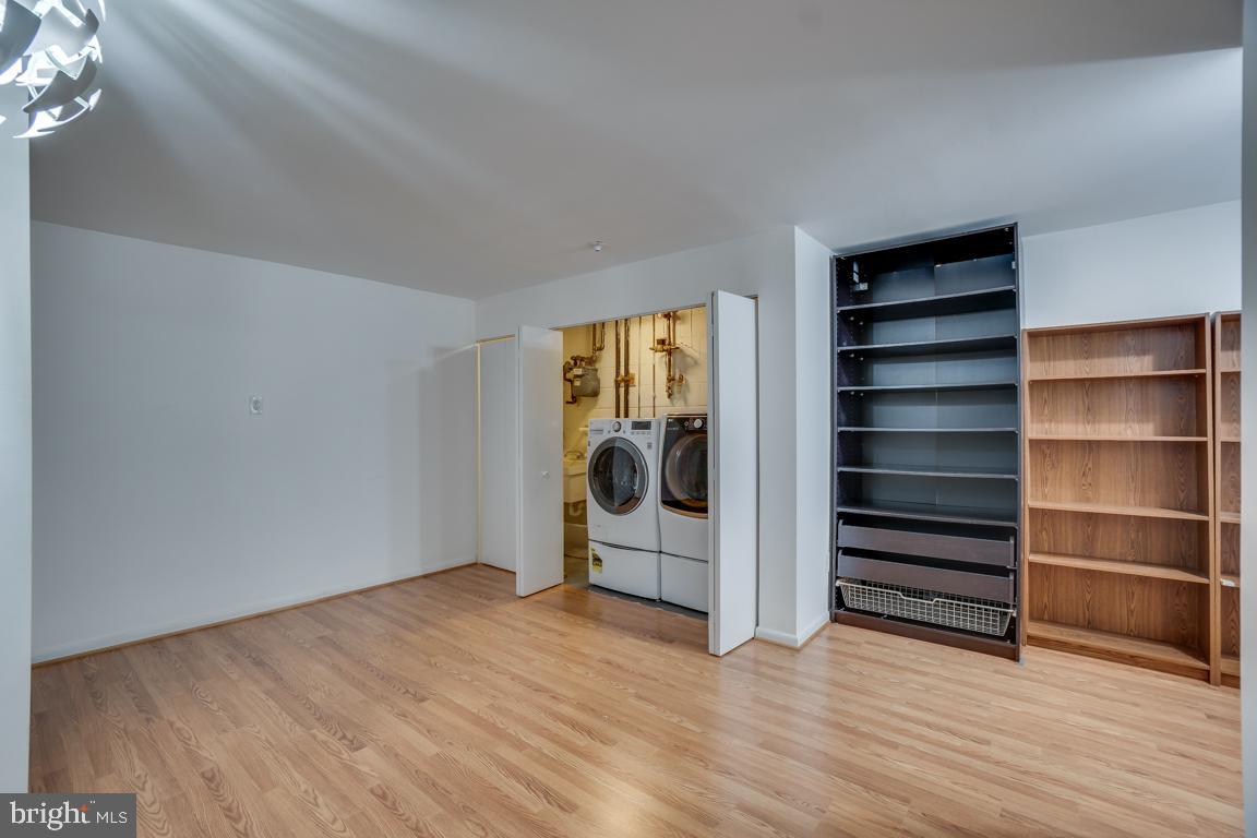 2015 Golf Course Drive Reston, VA 20191 - Photo 34 of 42