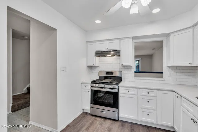 $429,000 | 108 Dundee Court, Aberdeen, NJ 07747