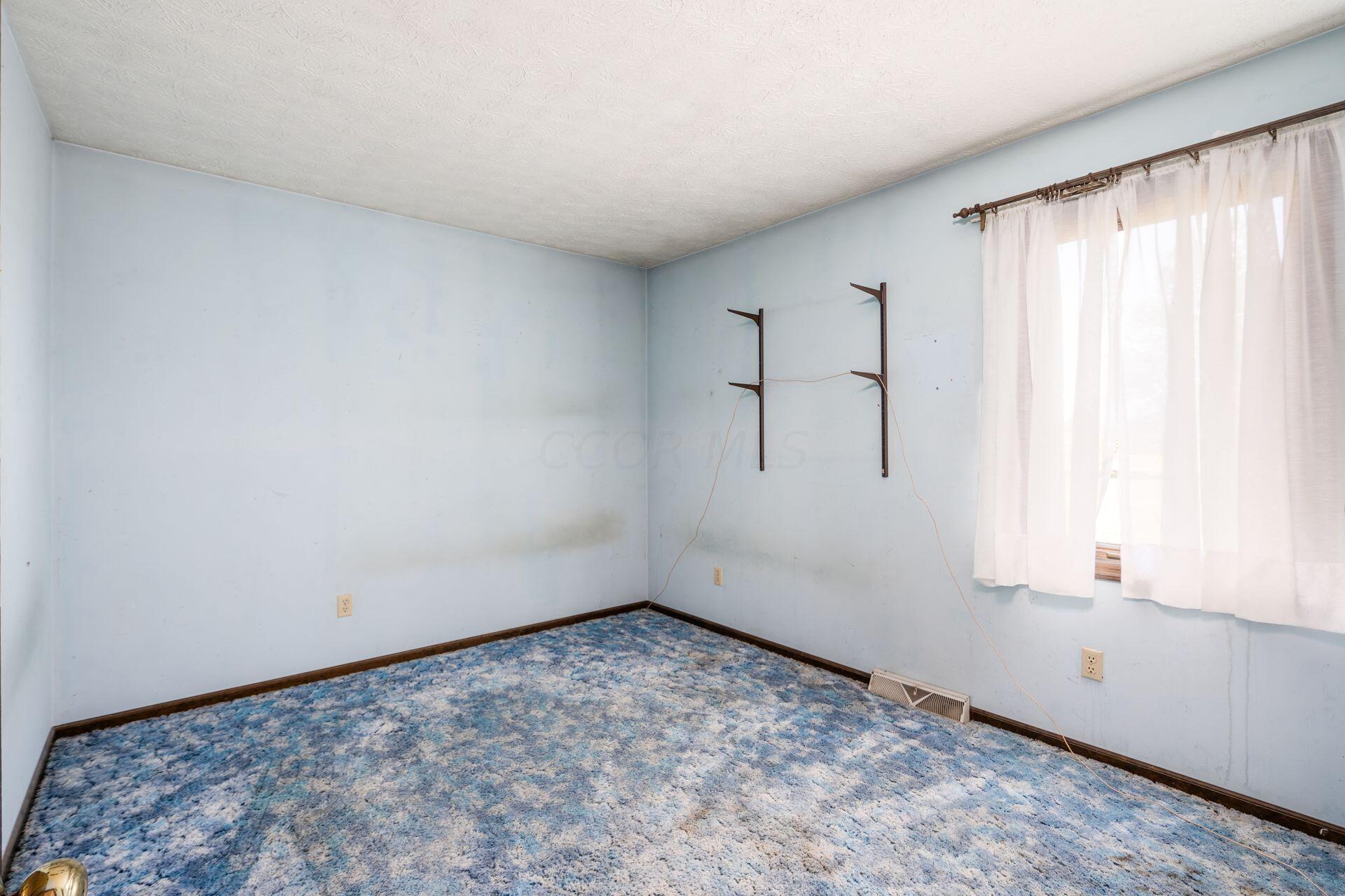 1570 Green Cook Road Sunbury, OH 43074 - Photo 22 of 32 Bedroom 3