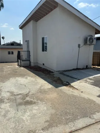 a view of backyard of house