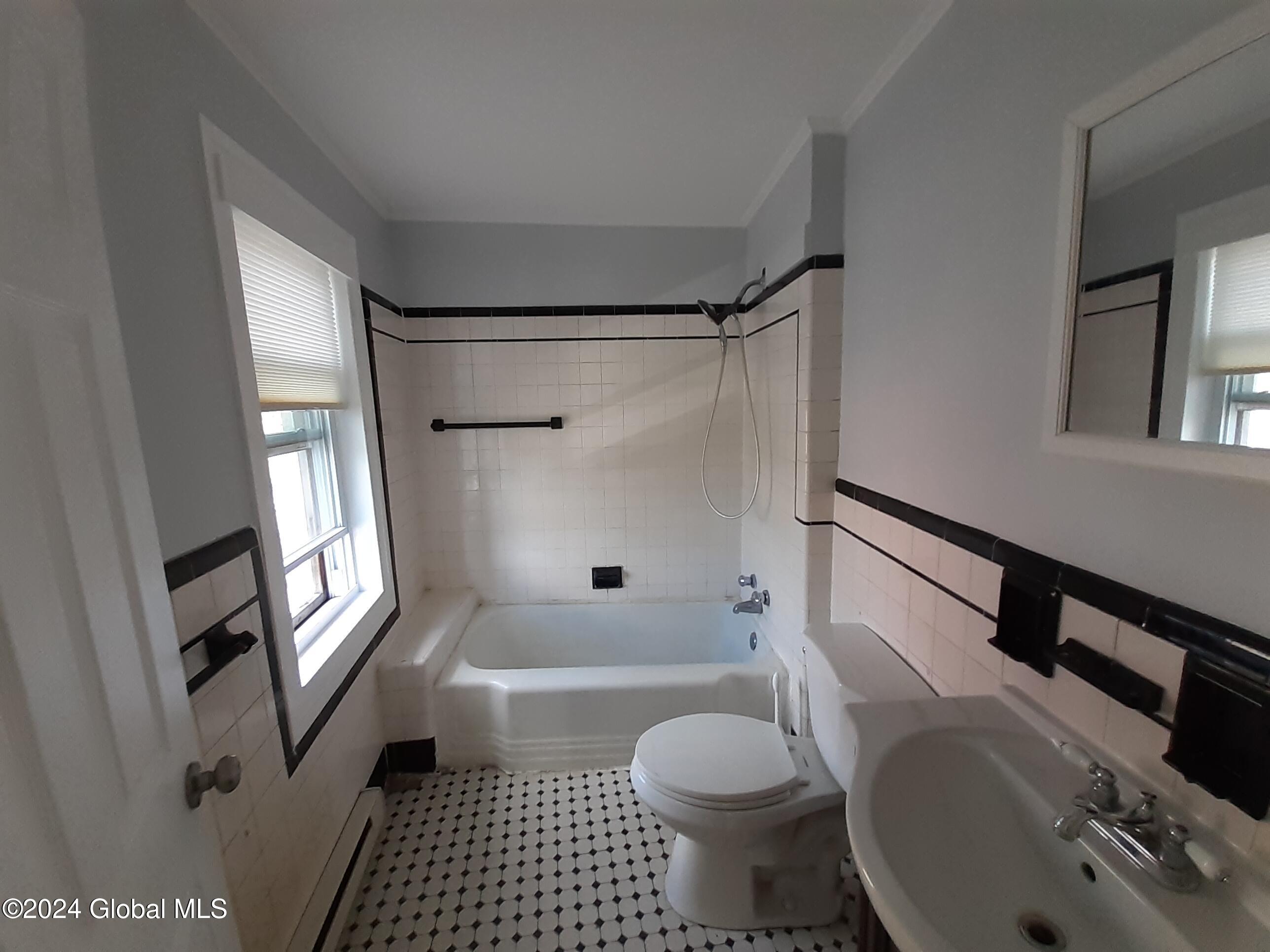 9 Broadway Schenectady, NY 12305 - Photo 25 of 33 2A