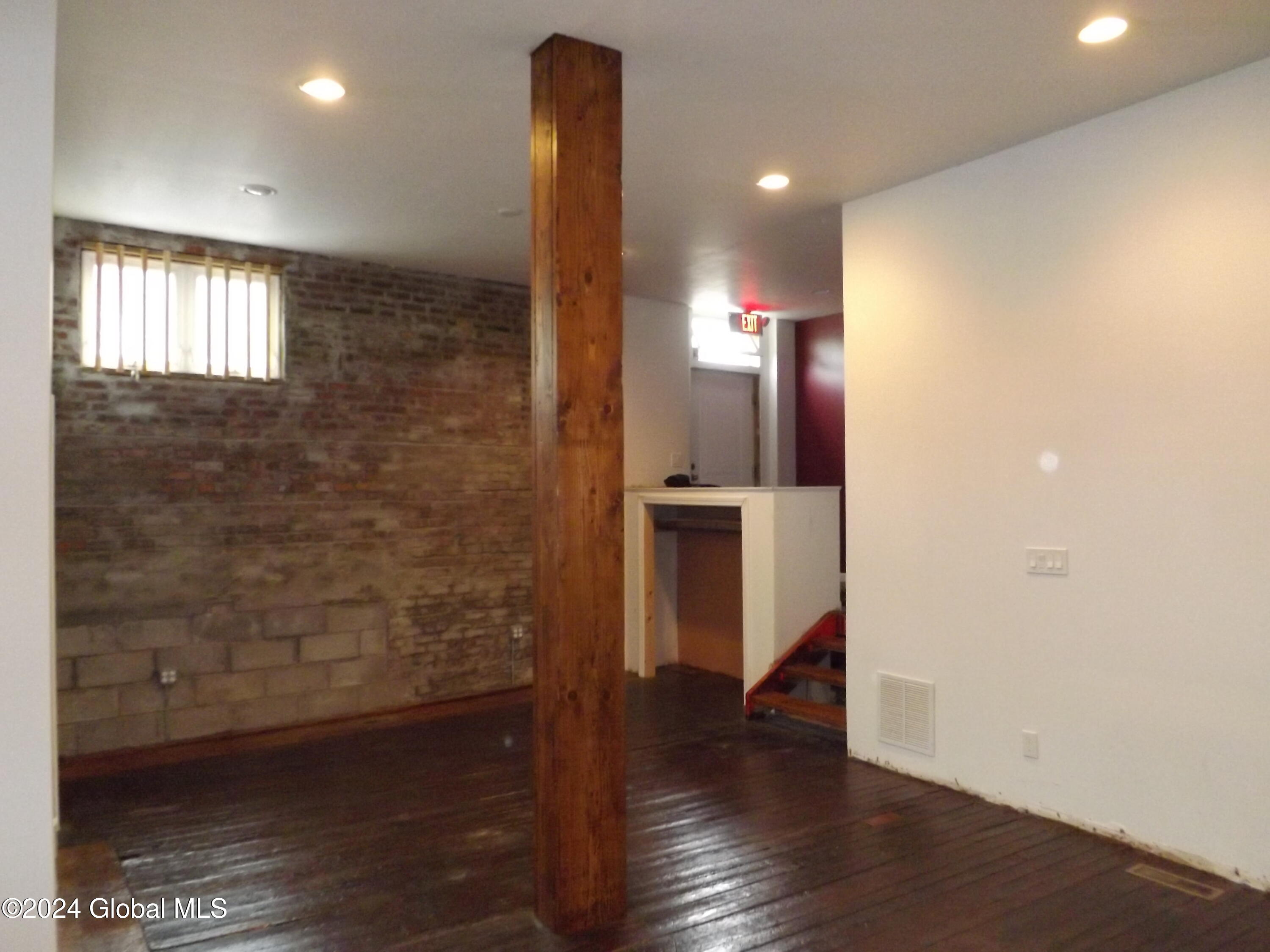 9 Broadway Schenectady, NY 12305 - Photo 10 of 33 1B