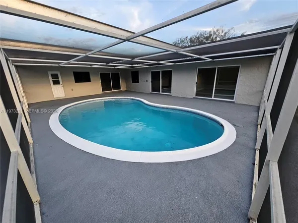 $899,000 | 11761 Northwest 27th Court, Plantation, FL 33323