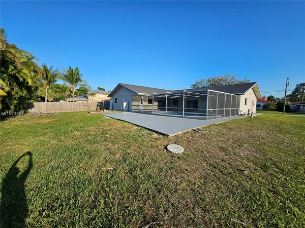 $899,000 | 11761 Northwest 27th Court, Plantation, FL 33323
