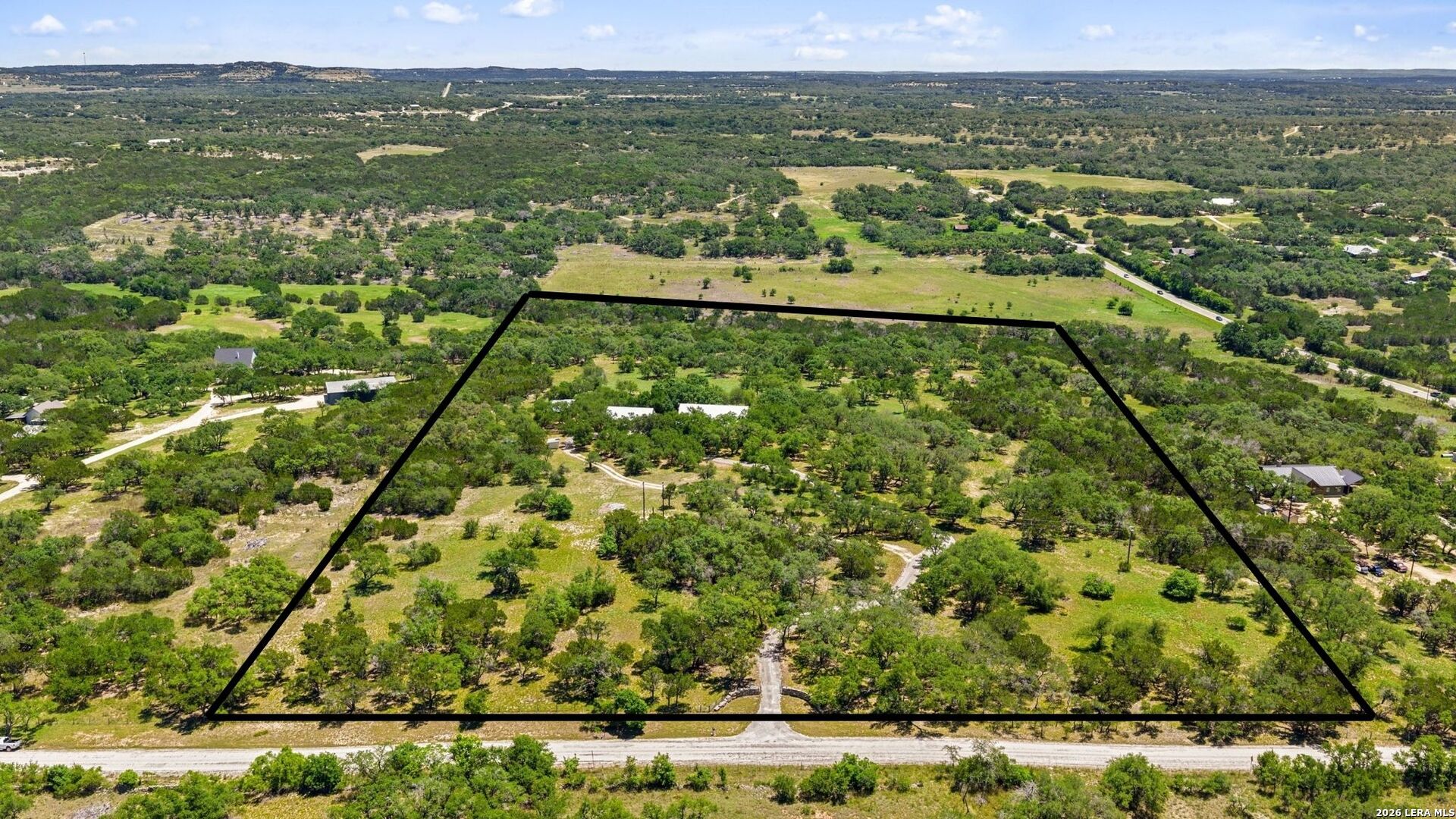 7855 Middle Creek Road Blanco, TX 78606 - Photo 4 of 57