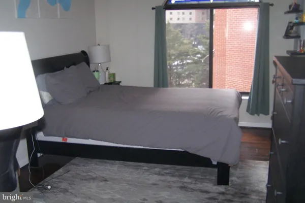 $3,110 | 1029 North Stuart Street, Unit 405, Arlington, VA 22203