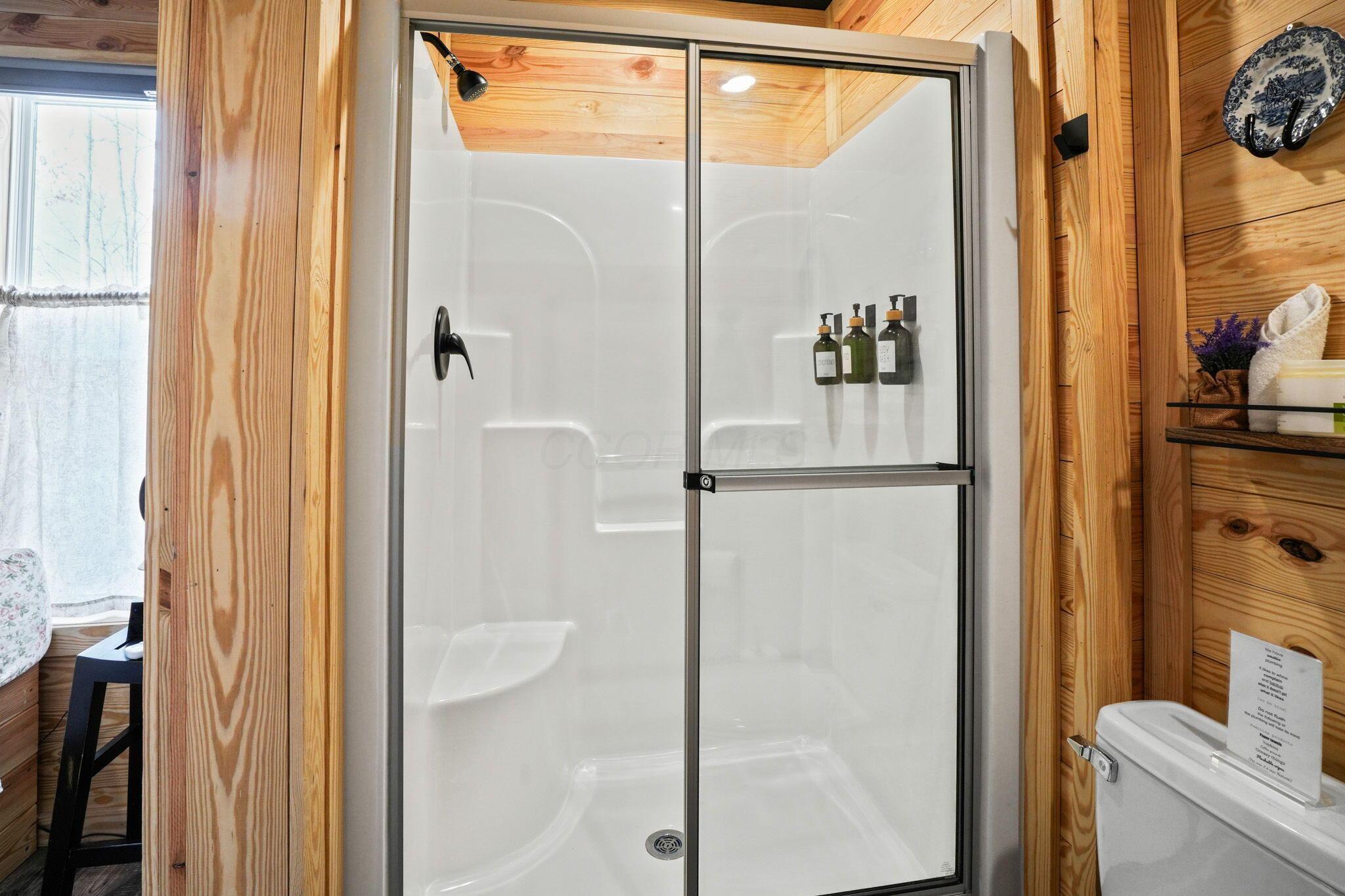 24358 East Fork Road Laurelville, OH 43135 - Photo 19 of 32 Full bath #2