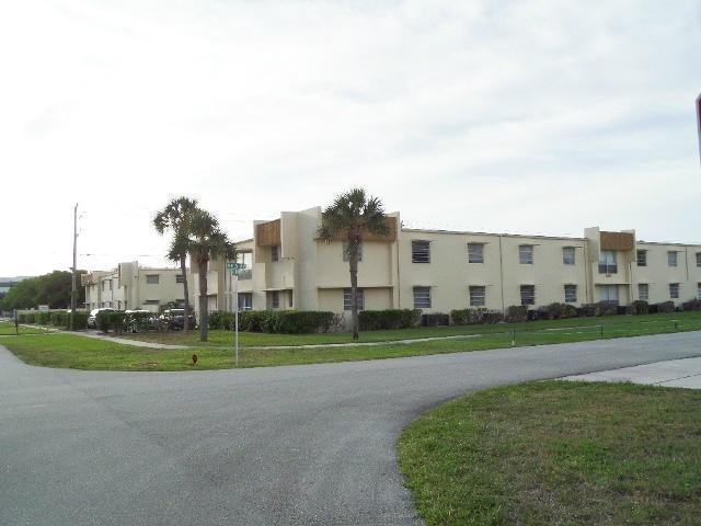 4850 Northeast 5th Avenue, Unit 108 Boca Raton, FL 33431 - Photo 2 of 16 Exterior View of Property