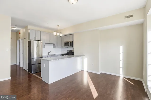 $2,900 | 1912 9th Street Northwest, Unit 3, Washington, DC 20001