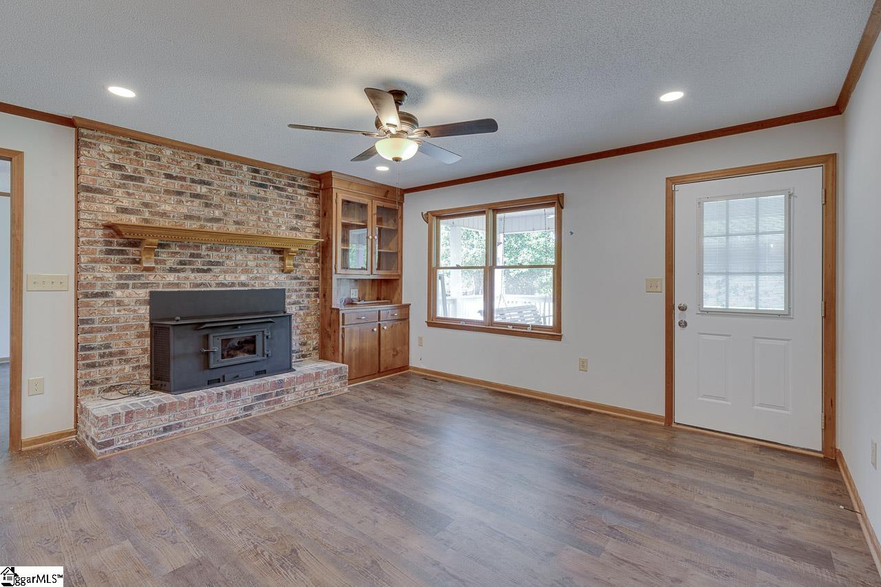 189 State Rd S-4-720 Belton, SC 29627 - Photo 8 of 36 Gallery Image 8