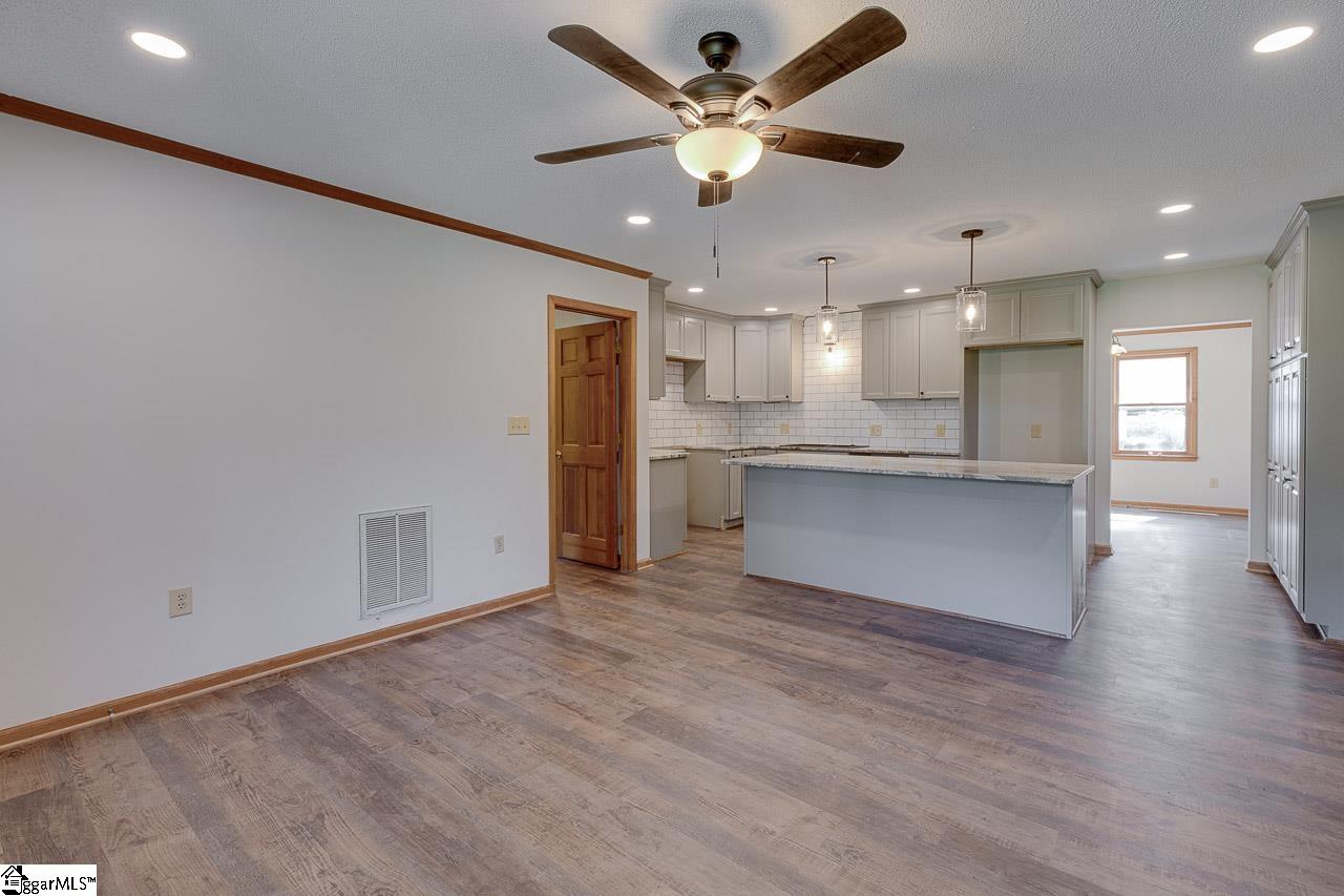 189 State Rd S-4-720 Belton, SC 29627 - Photo 9 of 36 Gallery Image 9