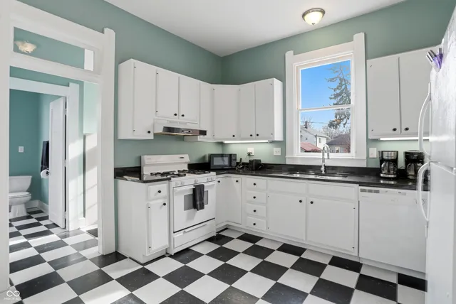 $475,000 | 227 East Jefferson Street, Franklin, IN 46131