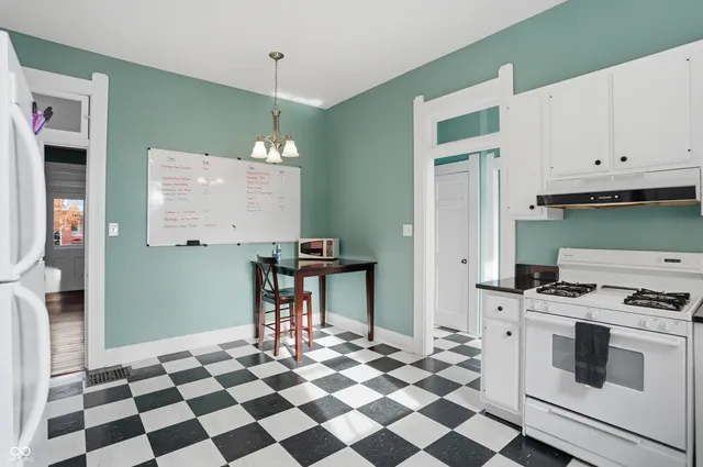 $475,000 | 227 East Jefferson Street, Franklin, IN 46131