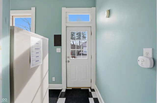 $475,000 | 227 East Jefferson Street, Franklin, IN 46131