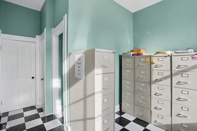 $475,000 | 227 East Jefferson Street, Franklin, IN 46131