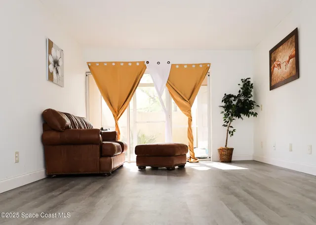 $130,500 | 1680 Sunny Brook Lane, Unit J103, Palm Bay, FL 32905