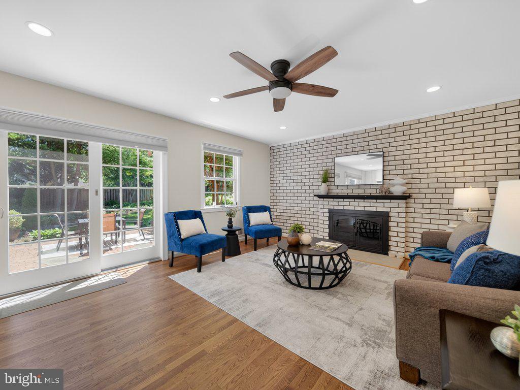 12628 St James Road Rockville, MD 20850 - Photo 17 of 64