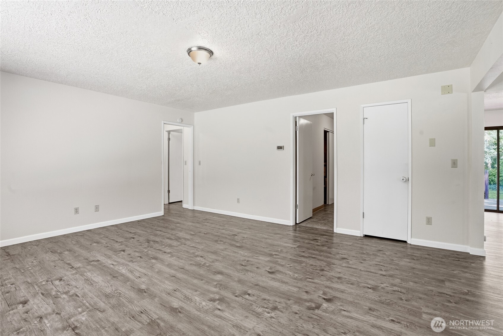 671 Ragland Road Longview, WA 98632 - Photo 13 of 40