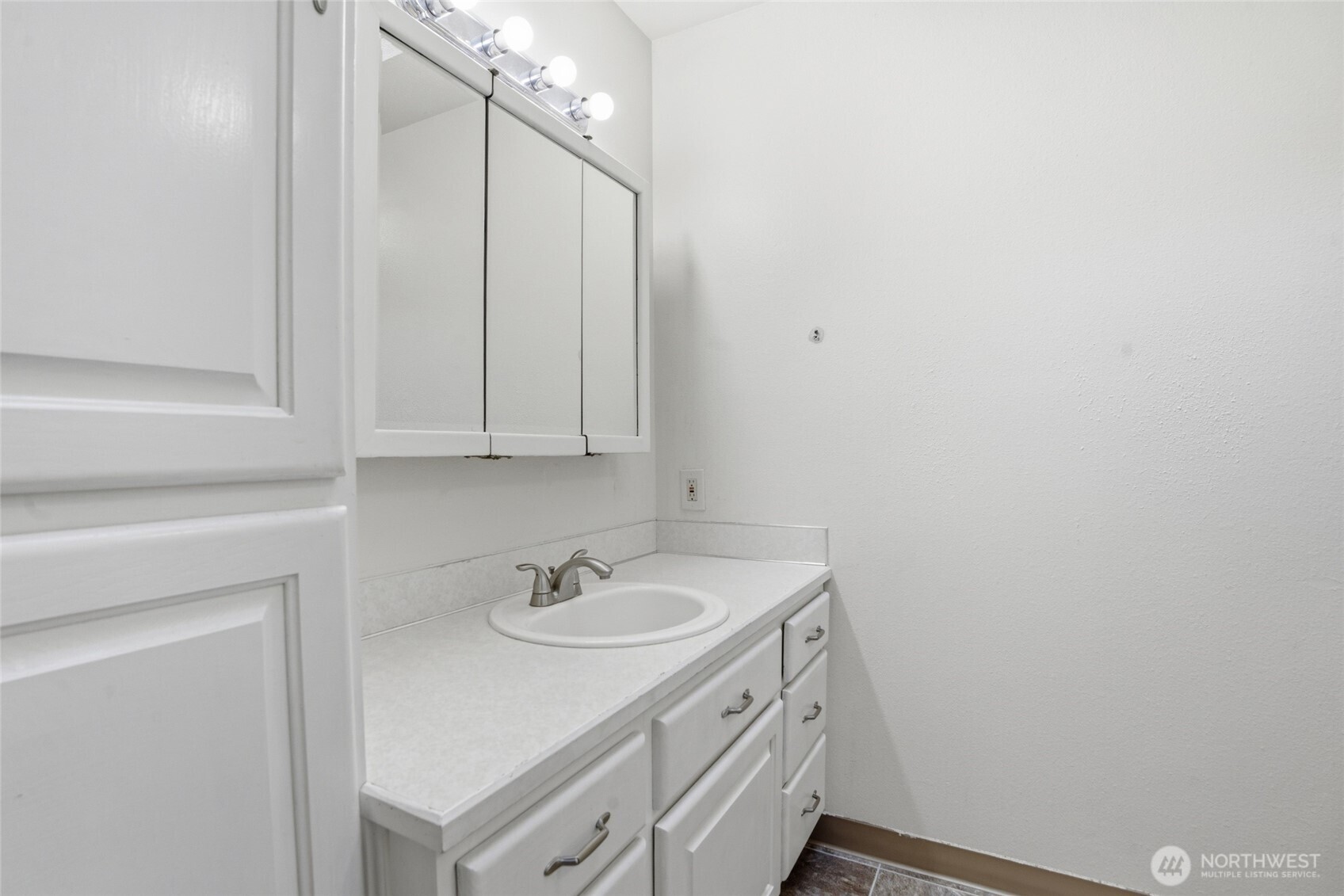 671 Ragland Road Longview, WA 98632 - Photo 25 of 40