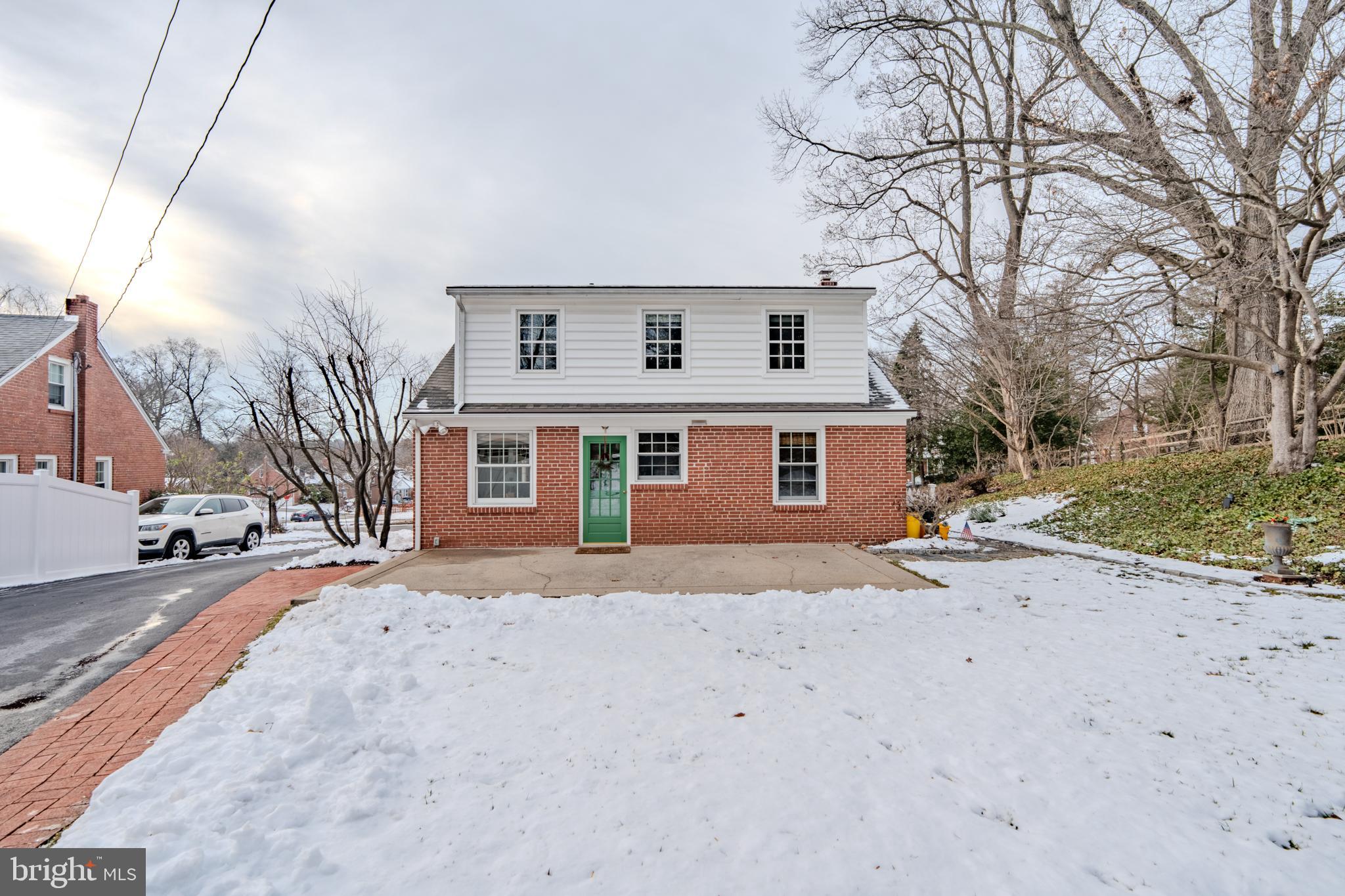 173 Hillview Drive Springfield, PA 19064 - Photo 39 of 50 a view of a yard in front of a house