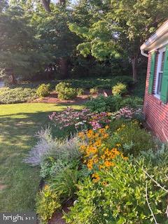 173 Hillview Drive Springfield, PA 19064 - Photo 47 of 50 a view of a lake with a house