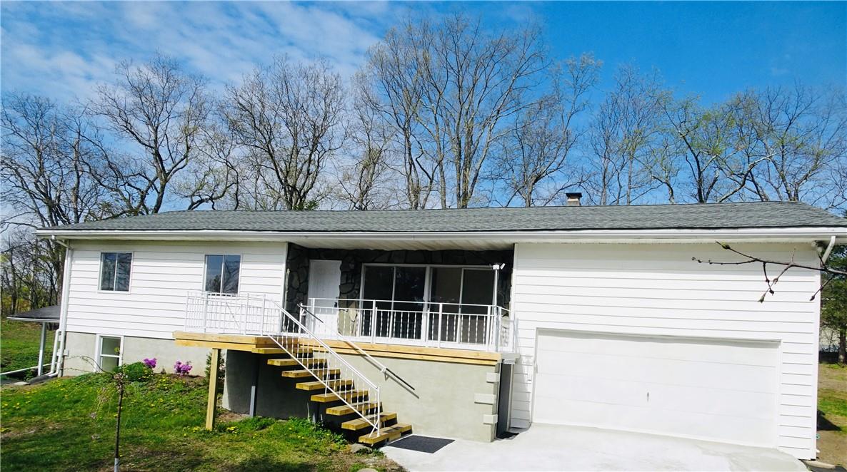 a house view with a outdoor space