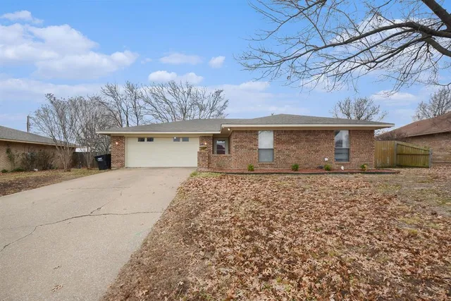 $299,900 | 5103 Utah Street, Greenville, TX 75402