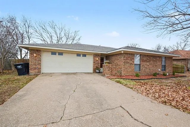 $299,900 | 5103 Utah Street, Greenville, TX 75402