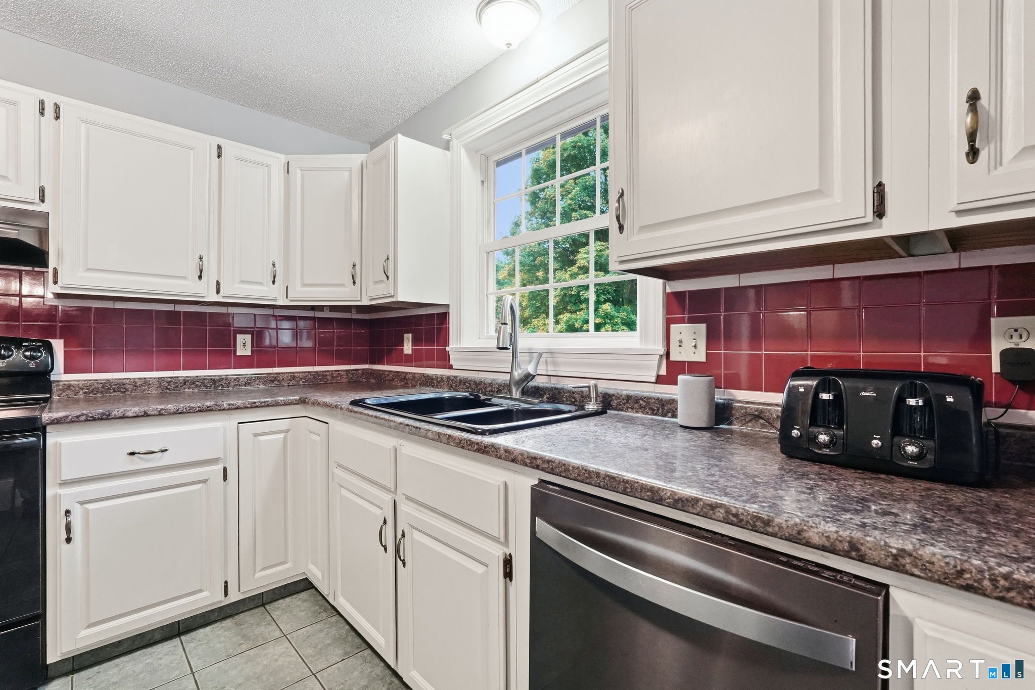 218 Brainard Road Enfield, CT 06082 - Photo 23 of 39 Gallery Image 23