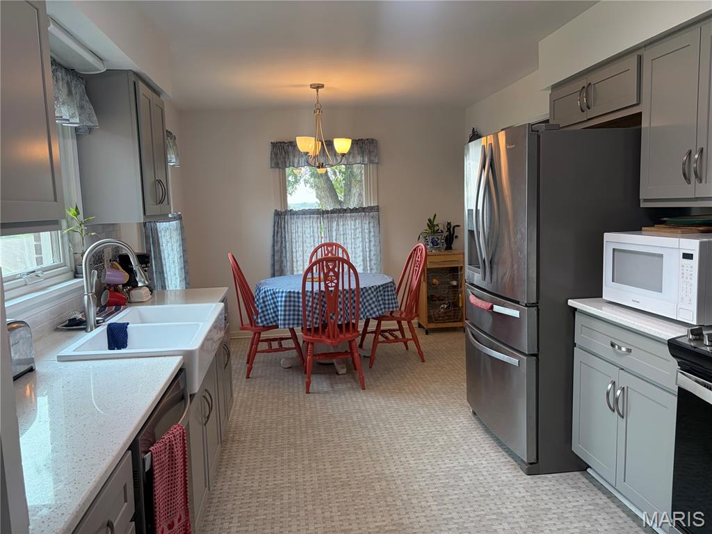 4931 South Point Road Washington, MO 63090 - Photo 9 of 36