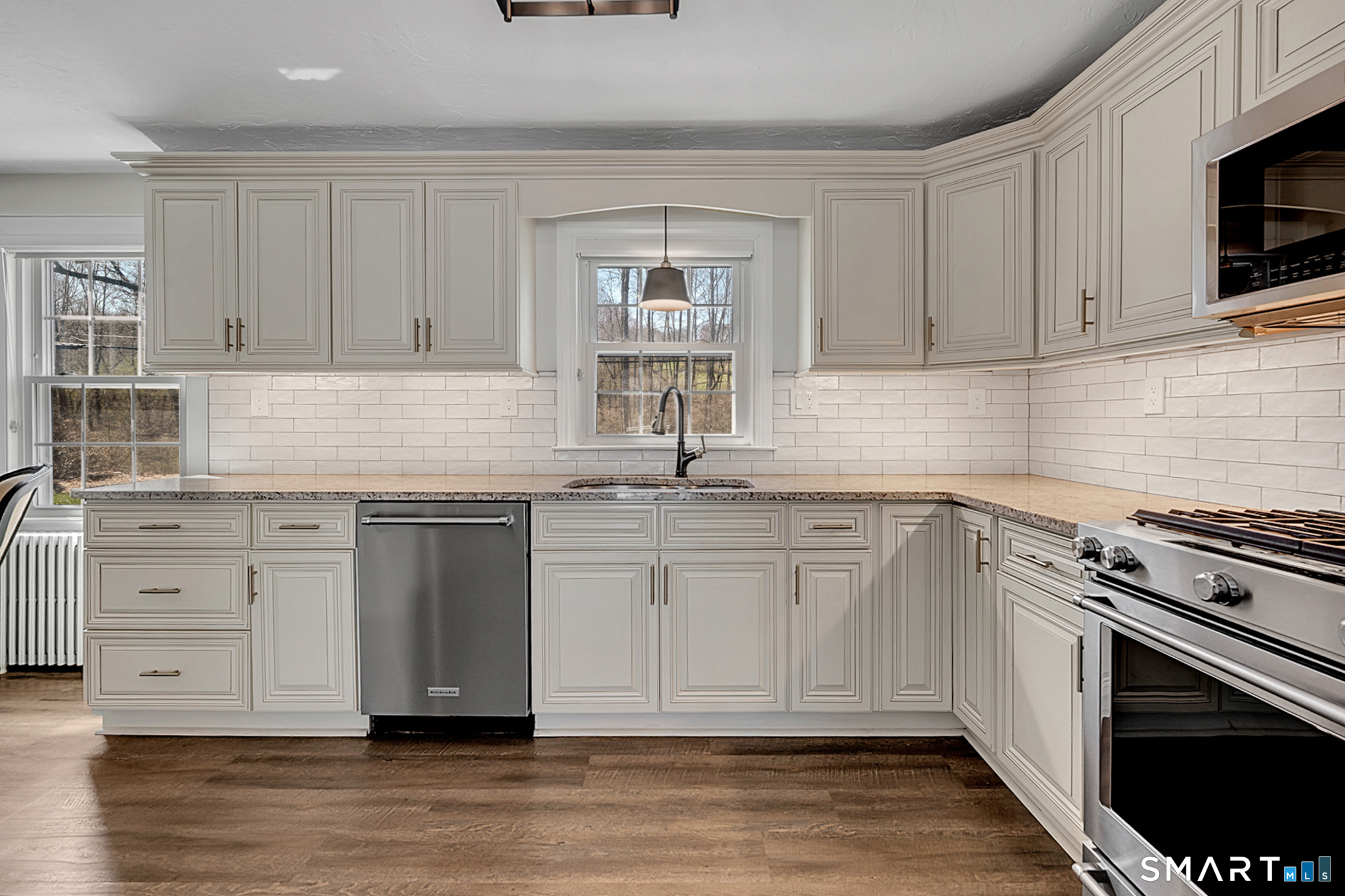 408 Breakneck Hill Road Middlebury, CT 06762 - Photo 5 of 30