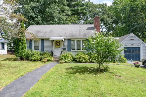 $650,000 | 12 New Hampshire Avenue, Natick, MA 01760
