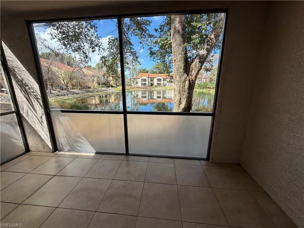 $1,575 | 2094 Arbour Walk Circle, Unit 3014, Naples, FL 34109