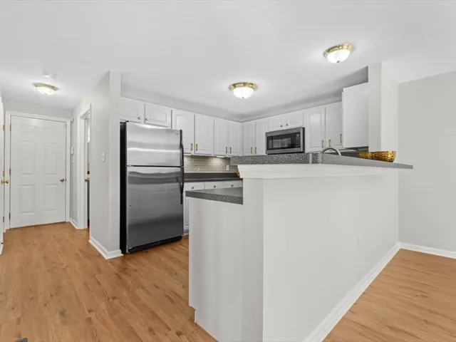 $462,500 | 24 Cold Spring Drive, Unit B, Sutton, MA 01590