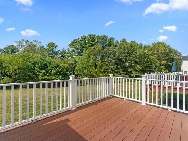 $462,500 | 24 Cold Spring Drive, Unit B, Sutton, MA 01590