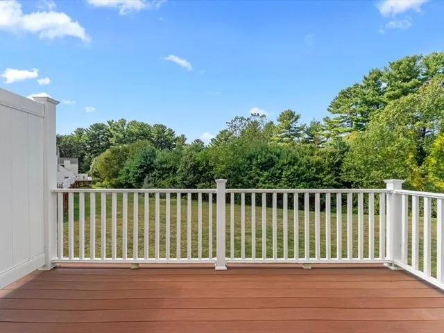 $462,500 | 24 Cold Spring Drive, Unit B, Sutton, MA 01590