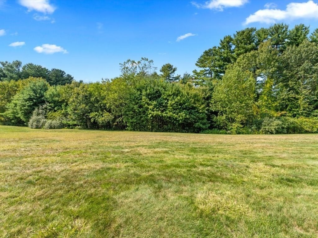 24 Cold Spring Drive, Unit B Sutton, MA 01590 - Photo 31 of 35