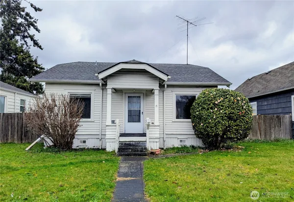 $424,950 | 1615 4th Street, Marysville, WA 98270