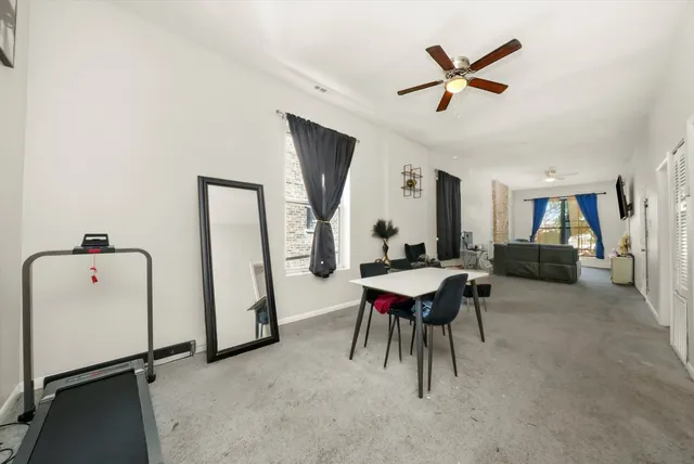 $489,999 | 2345 West Grenshaw Street, Chicago, IL 60612