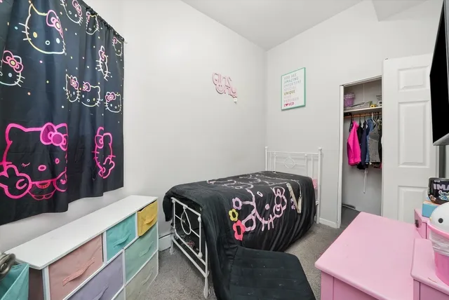 $489,999 | 2345 West Grenshaw Street, Chicago, IL 60612