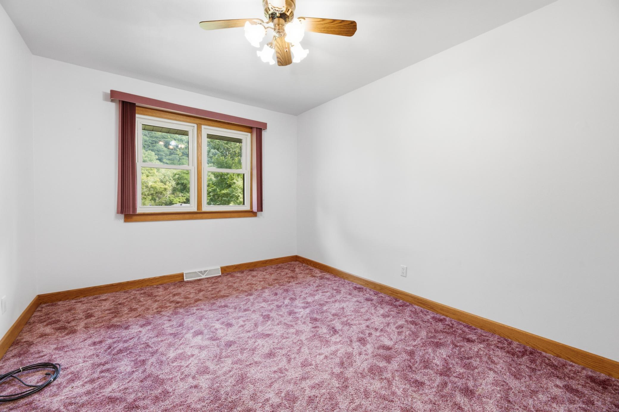 1580 Gilmore Valley Road Winona, MN 55987 - Photo 16 of 32 Gallery Image 16