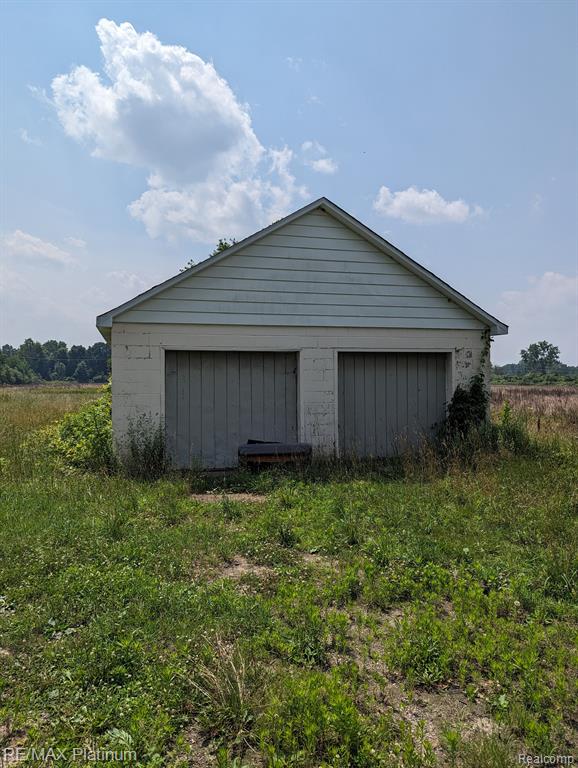 27300 25 Mile Road Chesterfield, MI 48051 - Photo 3 of 21