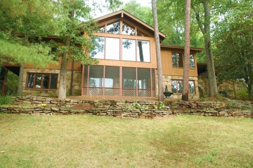 106 Canterbury Road Oak Ridge, TN 37830 - Photo 1 of 1 Primary Photo