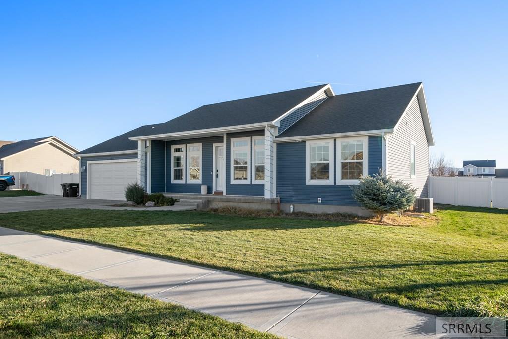 3838 Tawzer Way Ammon, ID 83406 - Photo 2 of 61