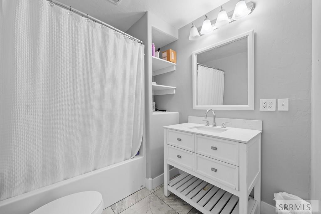 3838 Tawzer Way Ammon, ID 83406 - Photo 35 of 61