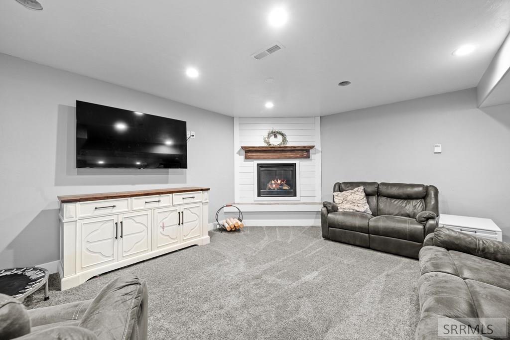 3838 Tawzer Way Ammon, ID 83406 - Photo 43 of 61