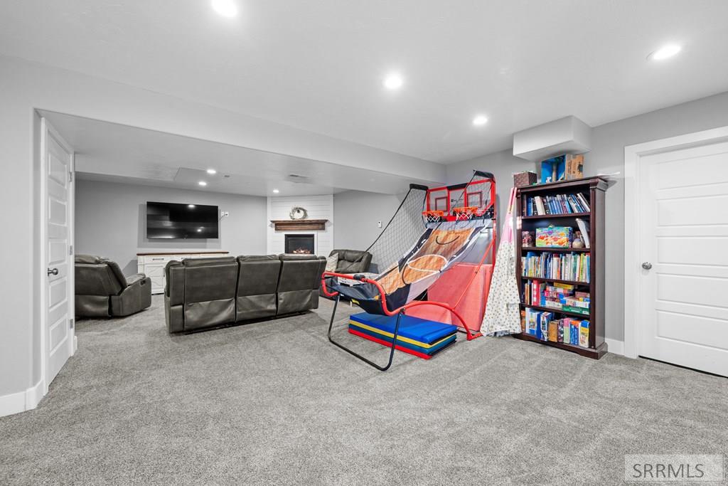 3838 Tawzer Way Ammon, ID 83406 - Photo 46 of 61