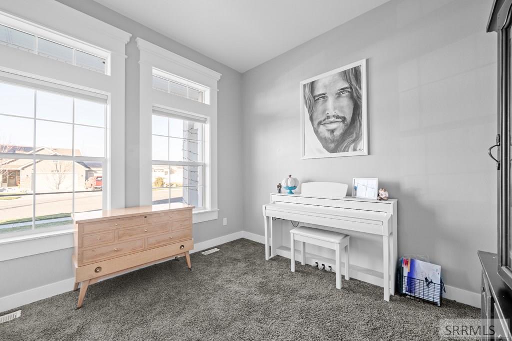 3838 Tawzer Way Ammon, ID 83406 - Photo 7 of 61