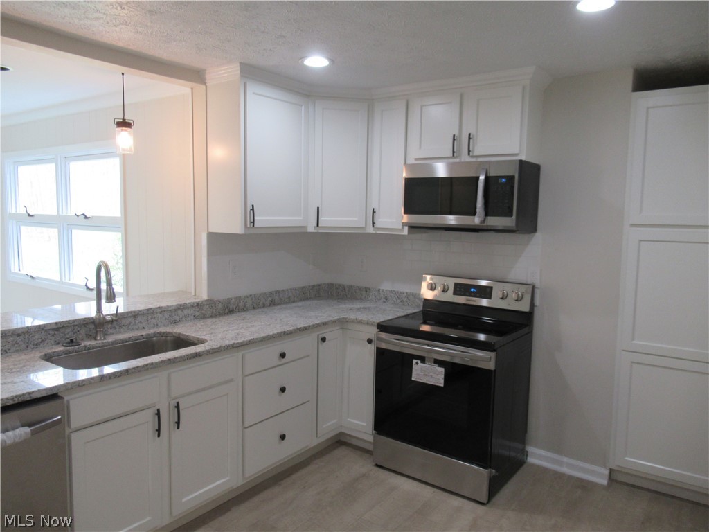 15390 Hemlock Point Road Chagrin Falls, OH 44022 - Photo 12 of 20 Gallery Image 12
